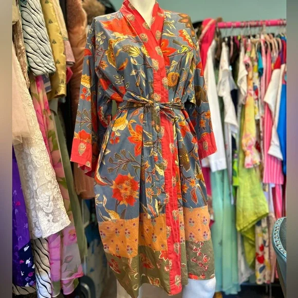 Boho Robe - Picture 2 of 9